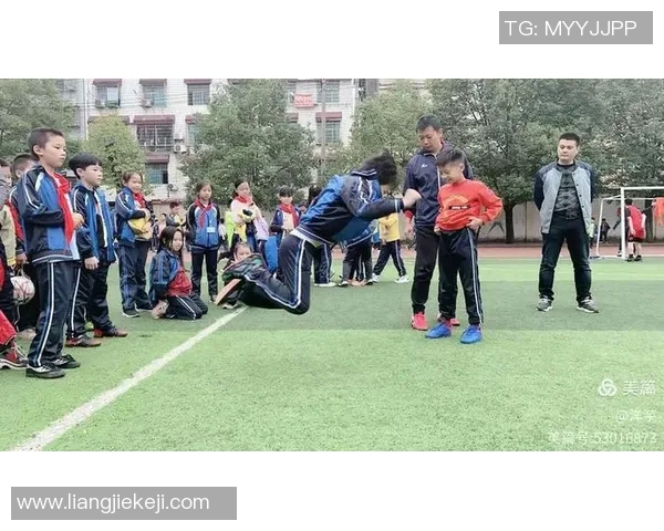 足球明星的学识之路他们在球场之外的阅读经历与成长故事