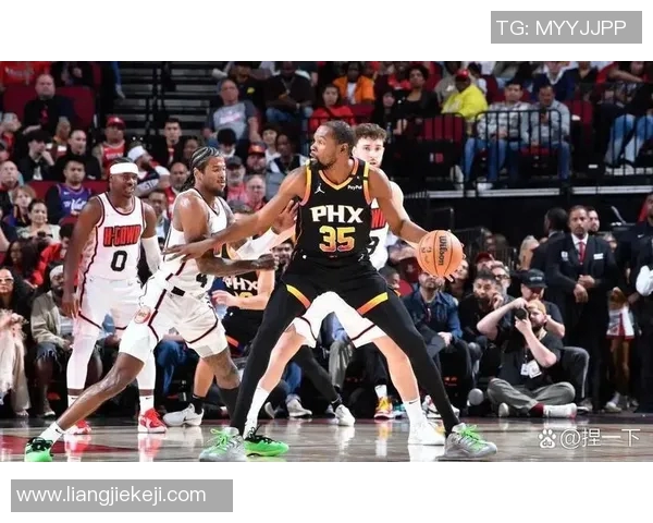 NBA雷霆与勇士精彩对决全场录像回顾及精彩瞬间分析 NBA雷霆与勇士精彩对决全场录像回顾及精彩瞬间分析