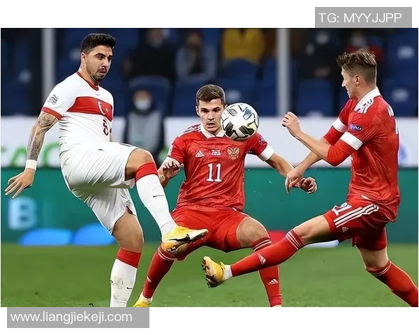 乌克兰与塞尔维亚足球赛首发阵容分析及战术对比 乌克兰与塞尔维亚足球赛首发阵容分析及战术对比