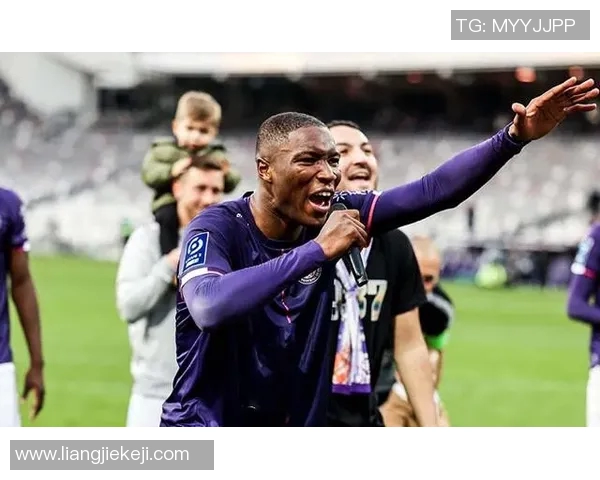 尼奥特与布尔格的精彩对决揭示了法乙联赛的激烈竞争与球队实力对比 尼奥特与布尔格的精彩对决揭示了法乙联赛的激烈竞争与球队实力对比